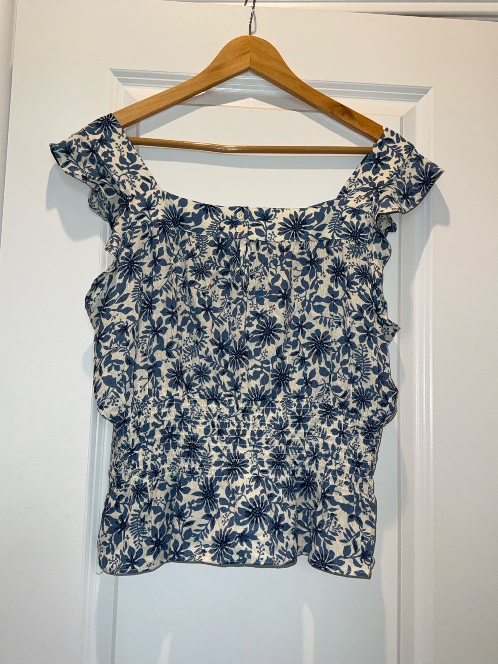 Market & Spruce Navy Floral Ruffle Smocked Waist Tank Top